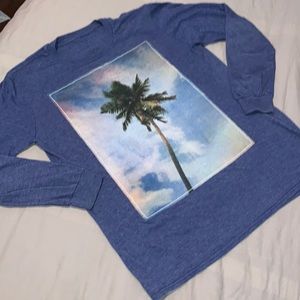 - Men’s long sleeve t shirt